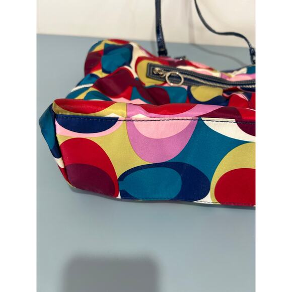 Vintage Coach Signature Scarf Print Satin Tote Bag - Picture 13 of 14